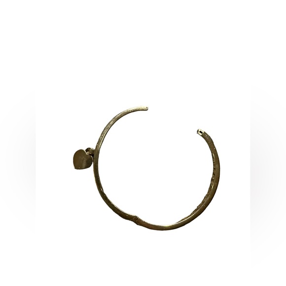 Michael Kors heart charm with crystal accents hinged bracelet. 2.3” MKJ5037710 - Picture 10 of 10